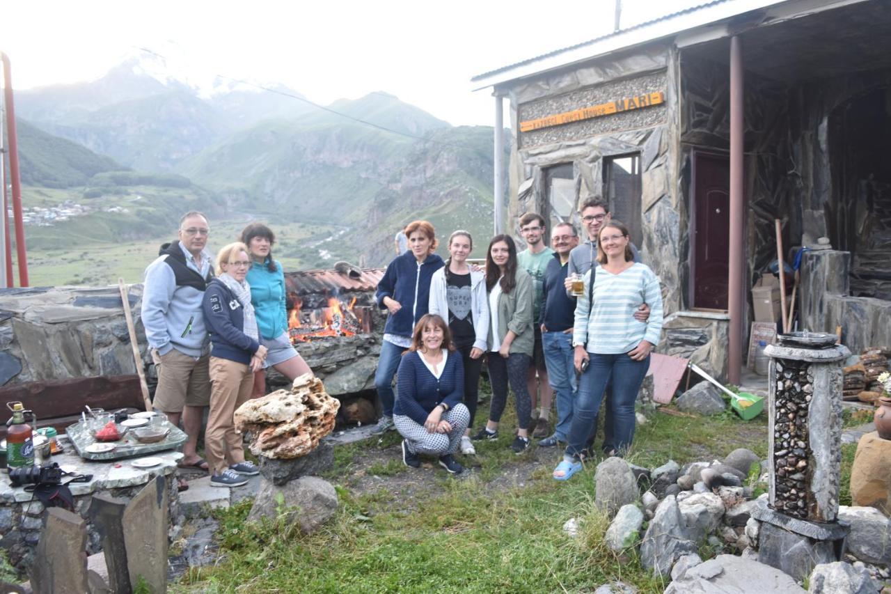 Qusha Guesthouse Meeting In The Mountains And Views カズベギ エクステリア 写真